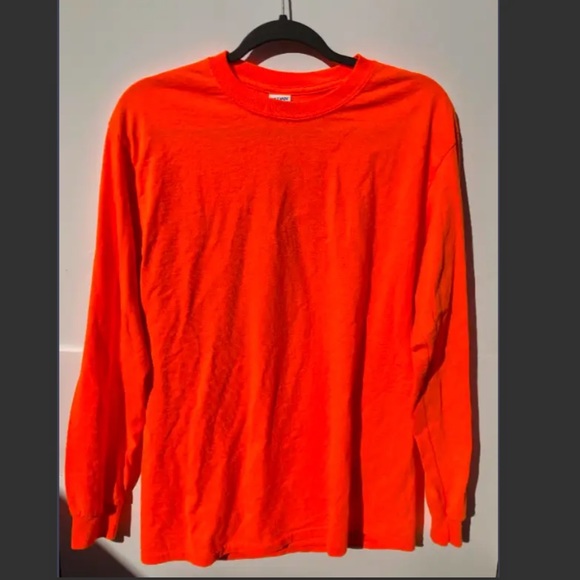 Orange longsleeve shirt - Picture 1 of 3